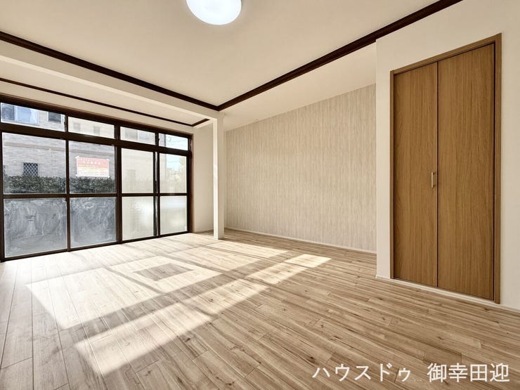 ■□■1階9.5帖洋室■□■心からリラックスできる静けさ、上質な眠りで、毎日をリセットします。明日への活力を養う空間です