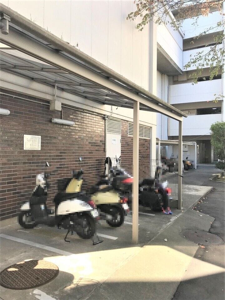 バイク置場