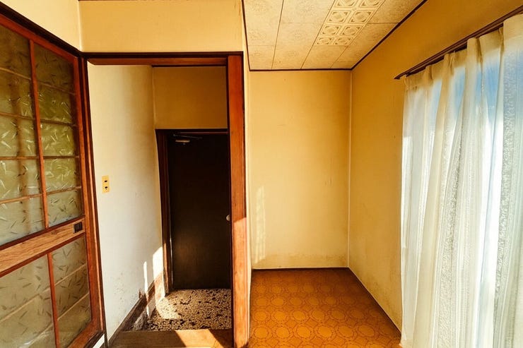 ※空室をイメージしCG加工したものです。
画像は実際の室内写真と間取り図から再現した「室内イメージ」で実際とは多少異なります。