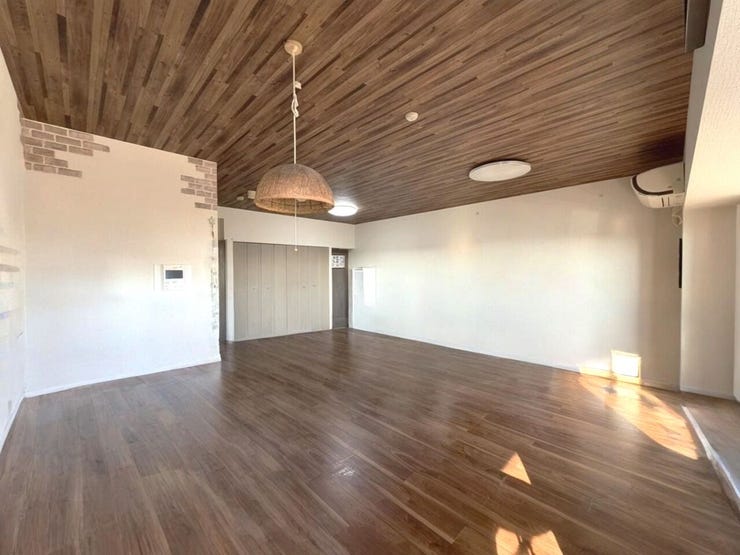 *リビング* 一部CG加工有