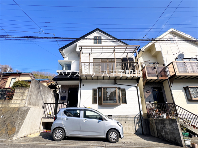 2026年2月リフォーム済み!3LDKの間取り、駐車は2台可能です。