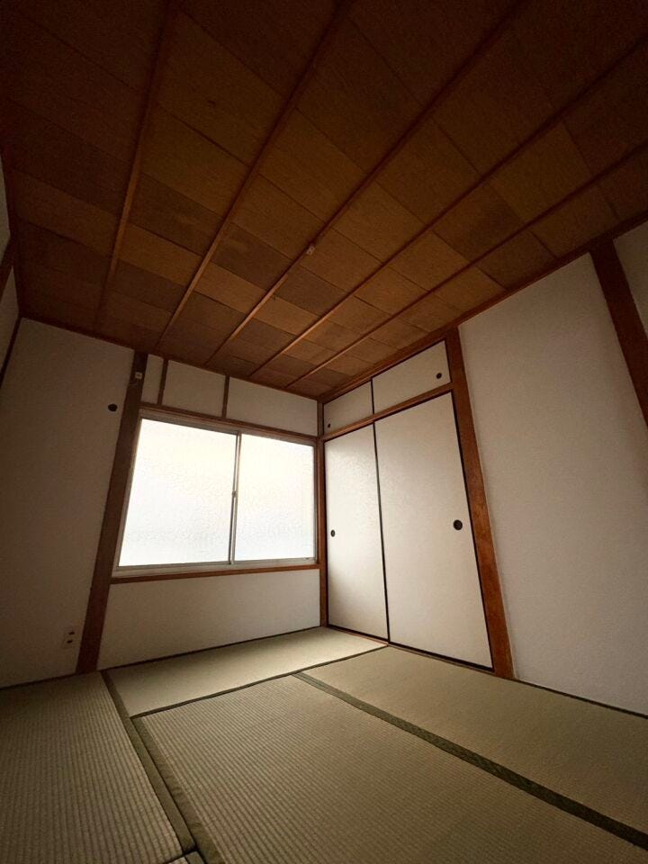両和室ともに収納力があり、明るいお部屋となっております!