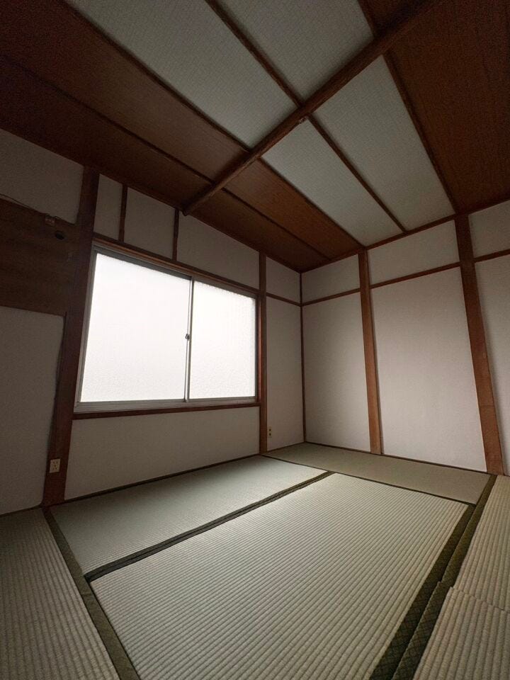 和室には収納もございます!