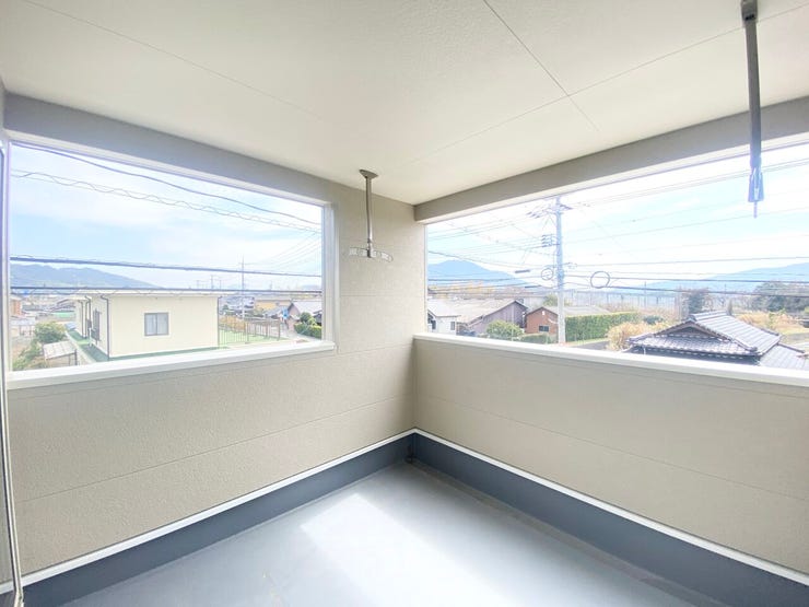 見晴らしの良いインナーバルコニー