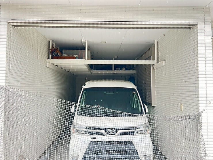 駐車スペースもあります☆
大事なお車もしっかり保管できます!