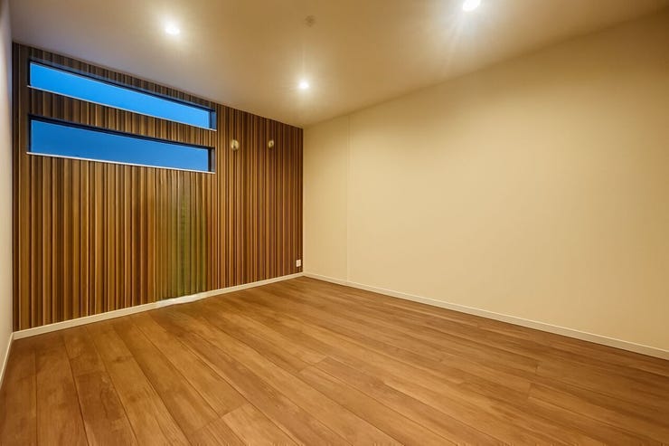 3階部分は全面ダウンライト設置済♪
※小物類を削除する修正を行っております。