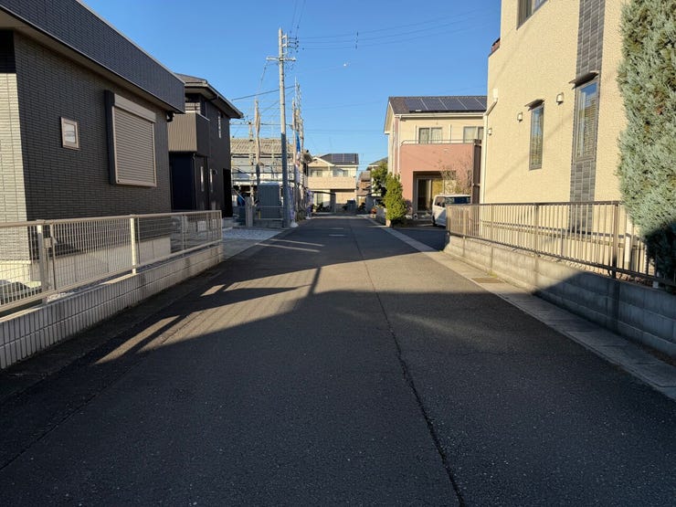 徒歩10分圏内に生活施設が多数あるので、生活しやすい立地です!