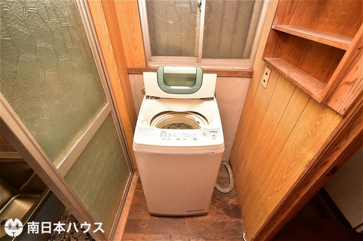 【洗濯機置場】