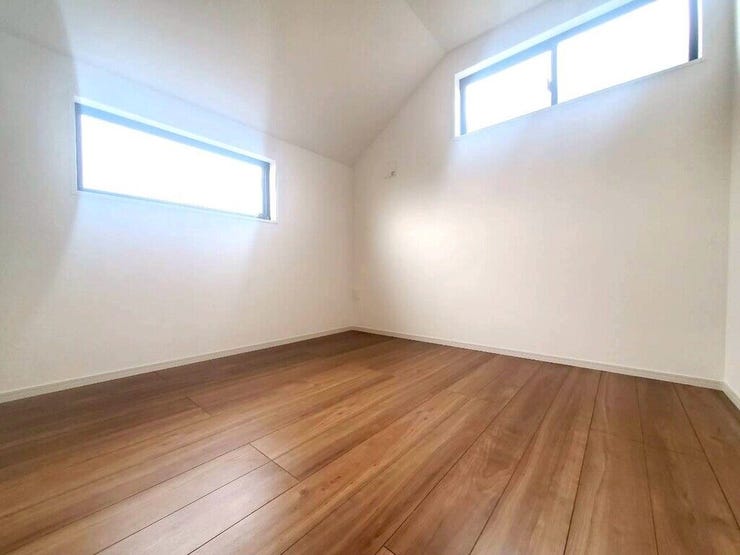 【Bedroom】主寝室や子ども部屋、在宅ワークにも使える洋室。暮らしに合わせて自由にレイアウトできます。
