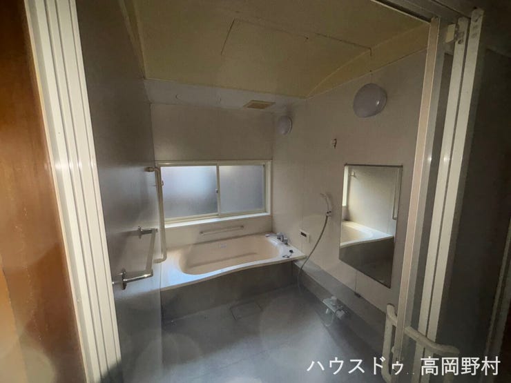 きれいな浴室です。