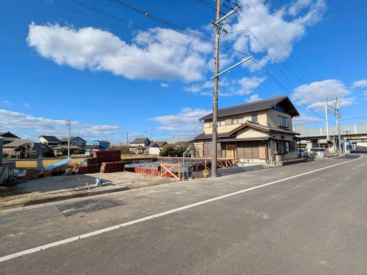東向きの土地は朝日が取り込めるため、一日の始まりが明るく快適にスタートできます!