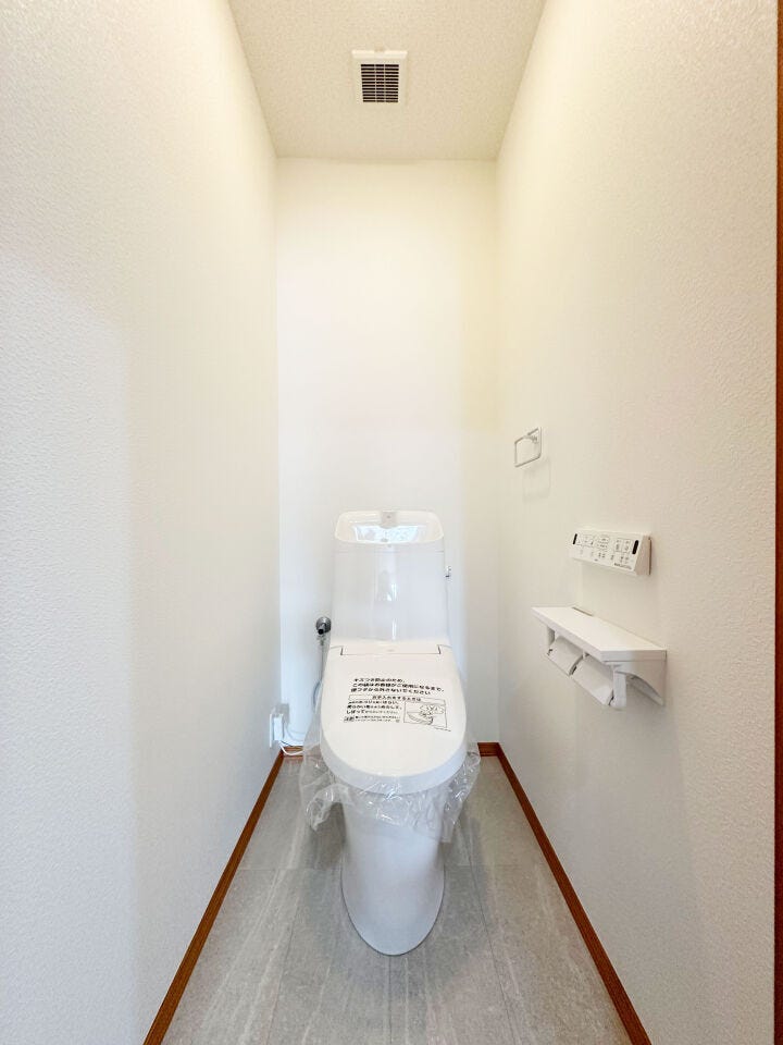 【2025年9月リフォーム完了】2面バルコニー♪バルコニー面積約61㎡♪ペット相談可♪角部屋♪