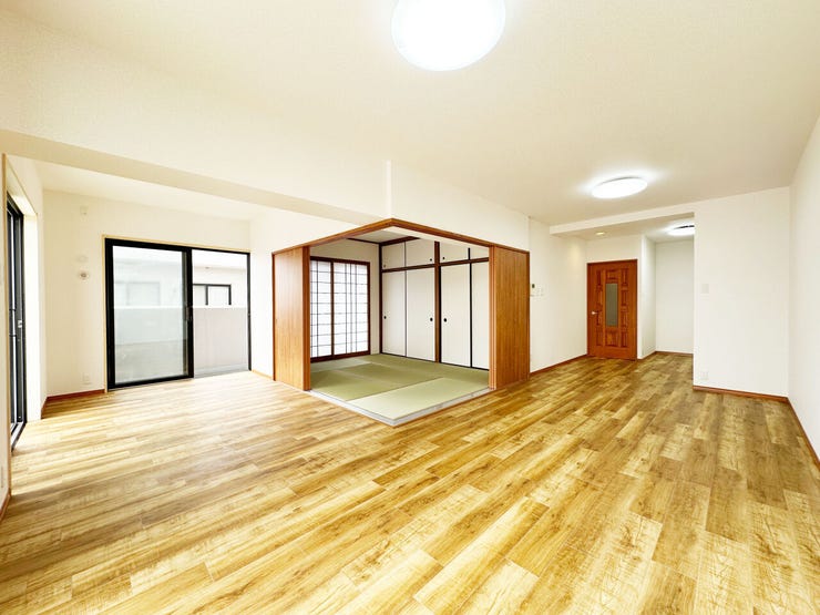 【2025年9月リフォーム完了】2面バルコニー♪バルコニー面積約61㎡♪ペット相談可♪角部屋♪