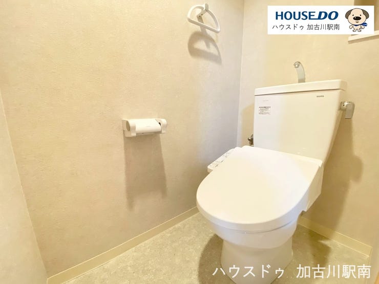 お掃除もラクラクな節水型トイレを設置