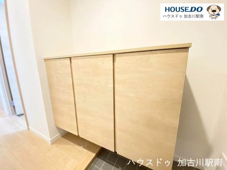 玄関横にシューズボックスがついているので、片付いた玄関がキープできます