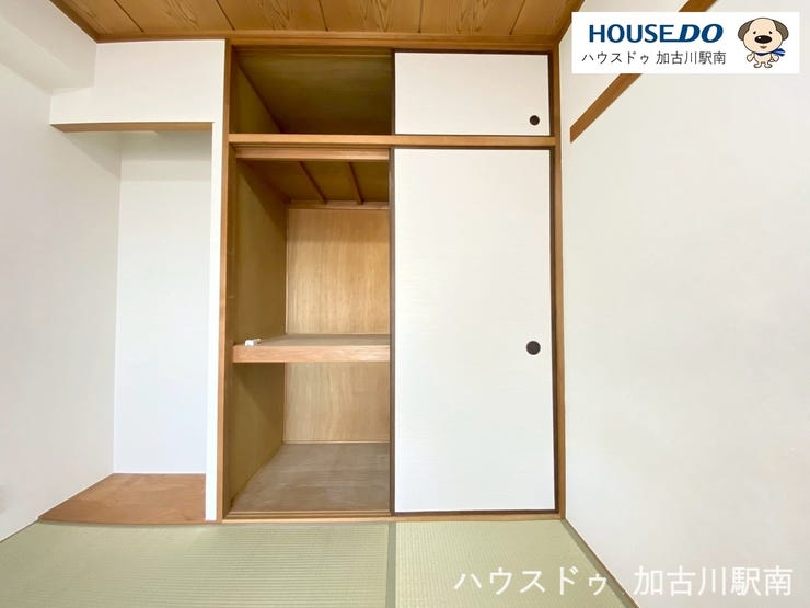 ゆとりのある6帖の和室です