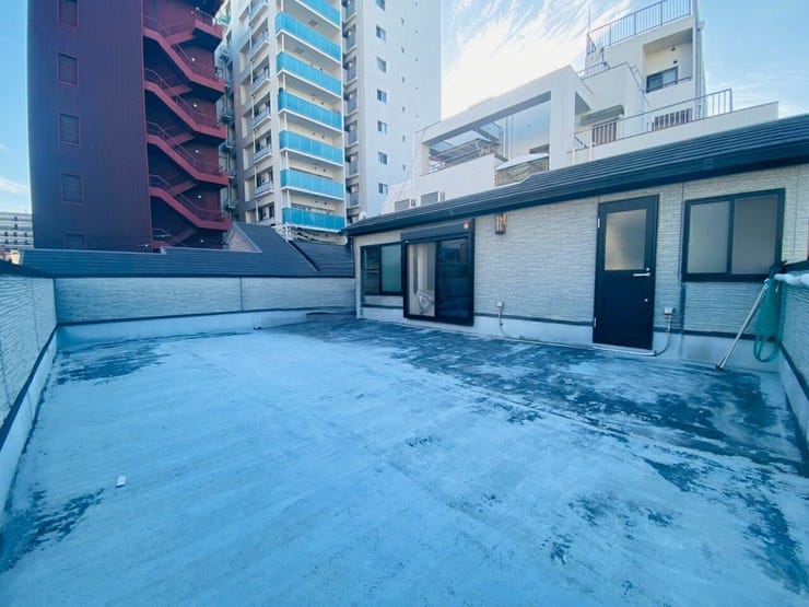 広々バルコニースペースは多様な使い方が可能です☆