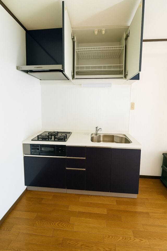 3口コンロでお料理も時短で♪
※家具消しの修正をしております。