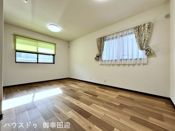 ■□■用途が広がる、自由な居室■□■寝室、書斎、趣味の部屋。家族の成長やライフスタイルに合わせ、様々な使い方ができる快適な空間です
