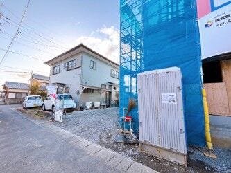 落ち着いた周辺環境。
鈴鹿市街地にもアクセスしやすいです。