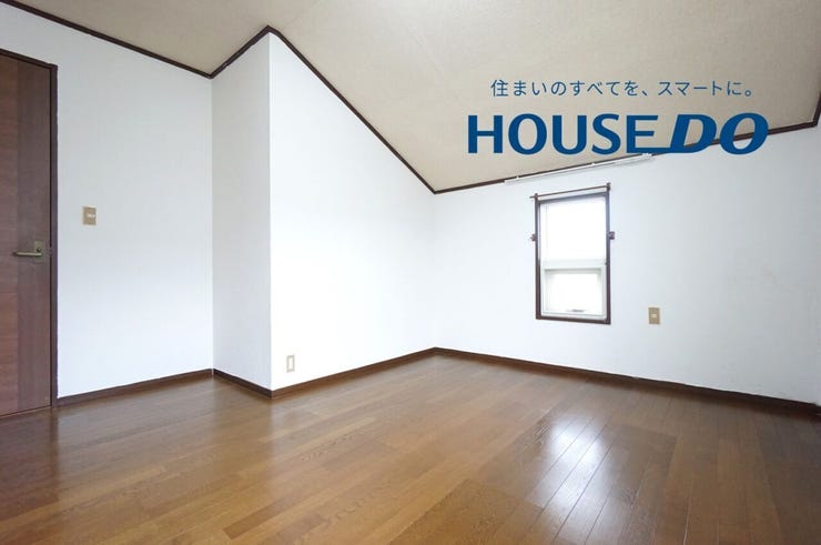 2階にございます広々とした洋室♪