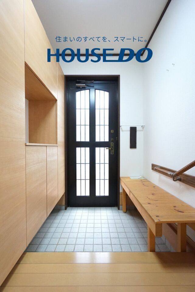 ご家族みんなの靴が収納できるシューズボックス付きとなっております♪靴棚にインテリアやお家の鍵など置けて便利ですね!