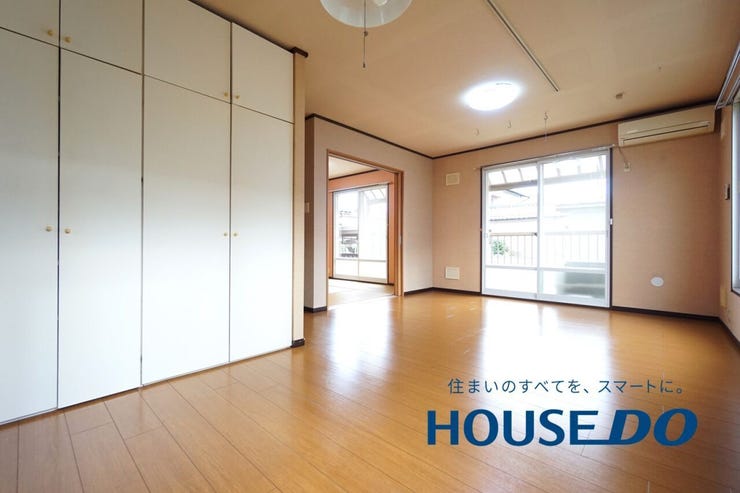 家族みんなの快適空間です。お食事したりおしゃべりしたり、家族の絆を育むセントラルスペースです♪