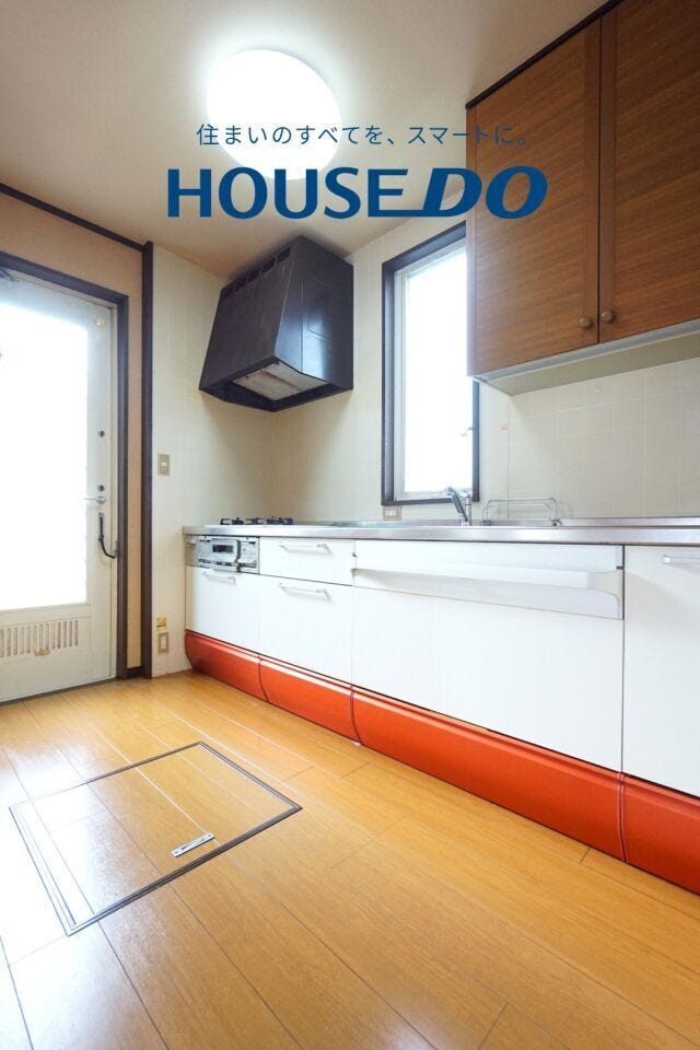 キッチンから外に出ることも可能です♪