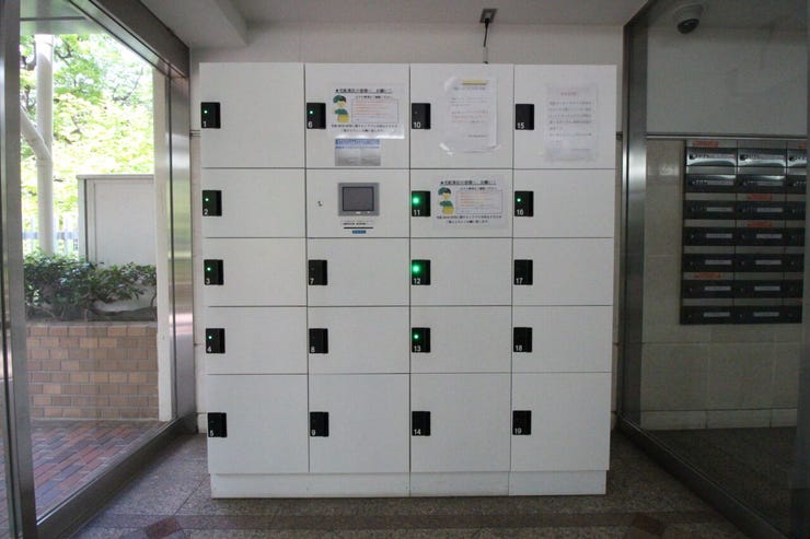 留守中でも荷物を受け取ることができる宅配ボックス