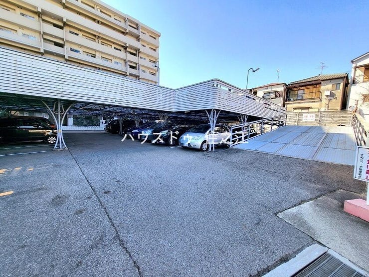 ★駐車場の最新の空き状況はお気軽にお申し付け下さい♪