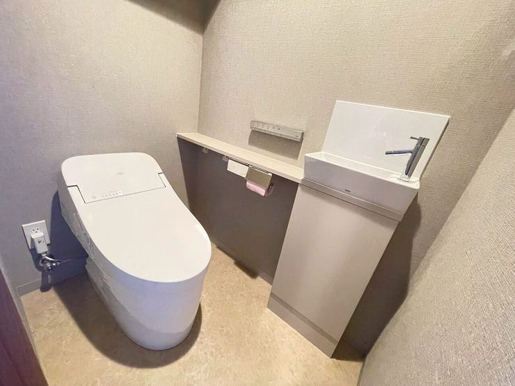 手洗い付きトイレ