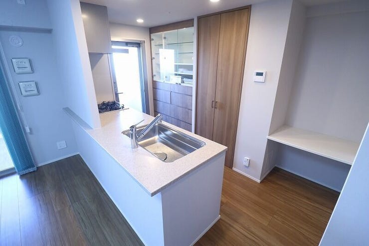 家族と会話しながらお料理できる、対面スタイル