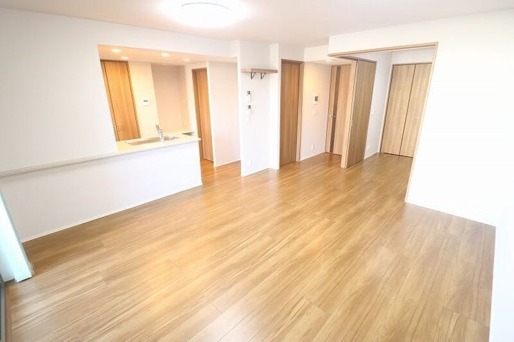 毎日の時間がちょっと特別に。ゆとりの16.8帖リビング