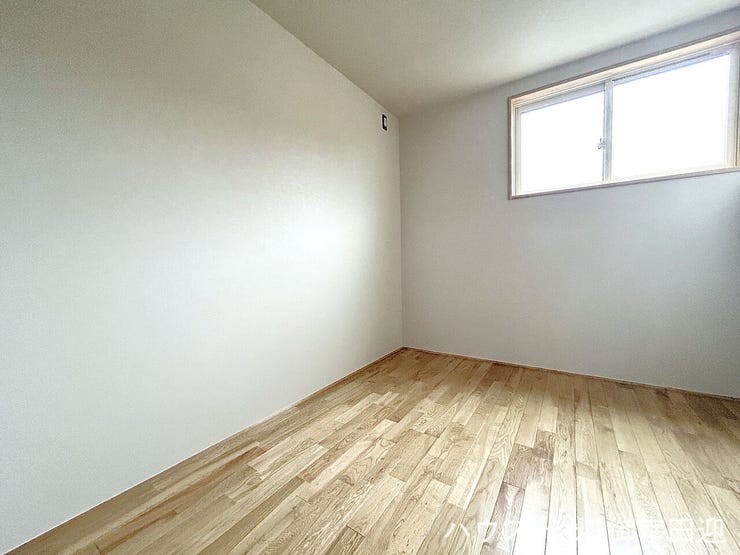 ■□■用途が広がる、自由な居室■□■寝室、書斎、趣味の部屋。家族の成長やライフスタイルに合わせ、様々な使い方ができる快適な空間です