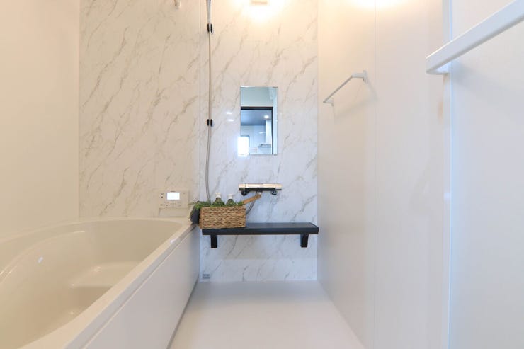 写真はイメージです。
ホーローの素材を使っているため、お掃除が楽な仕様です♪