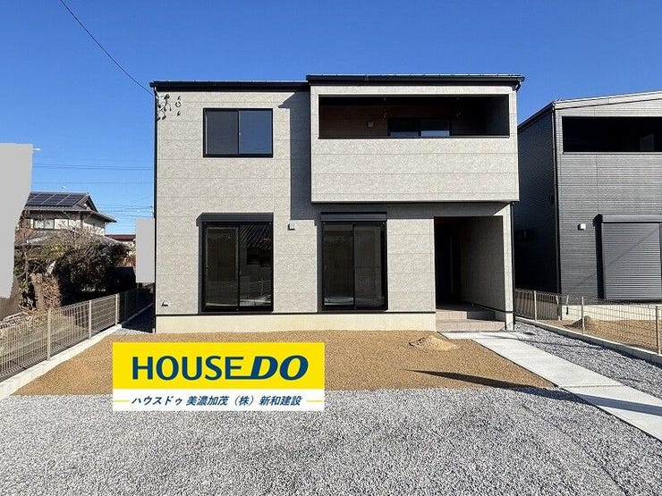 【外観】
完成しました!いつでもご案内いたします♪