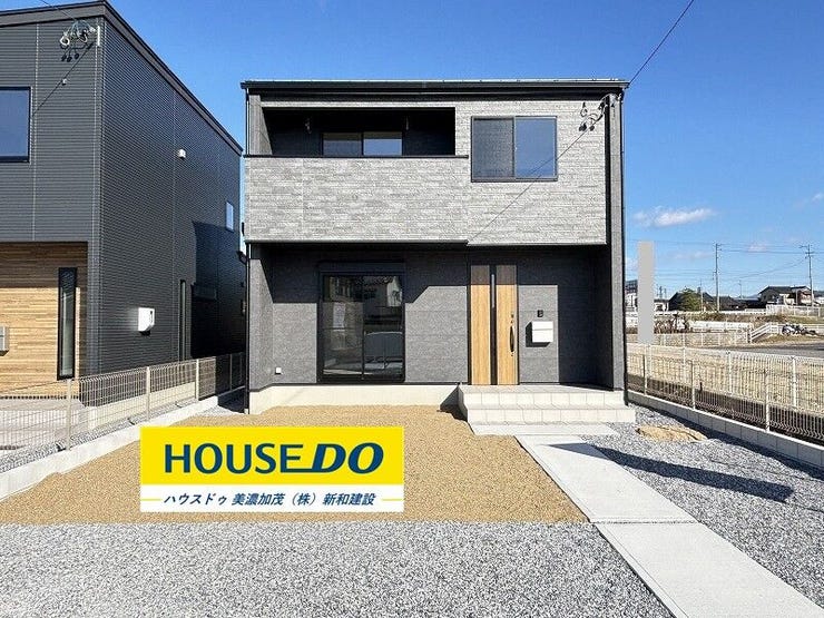 【外観】
完成しました!いつでもご案内いたします♪