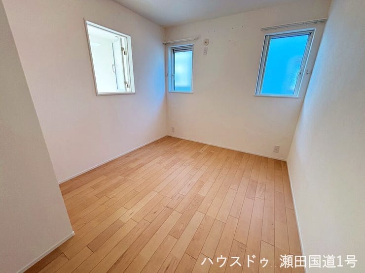 2F5.5帖洋室です。