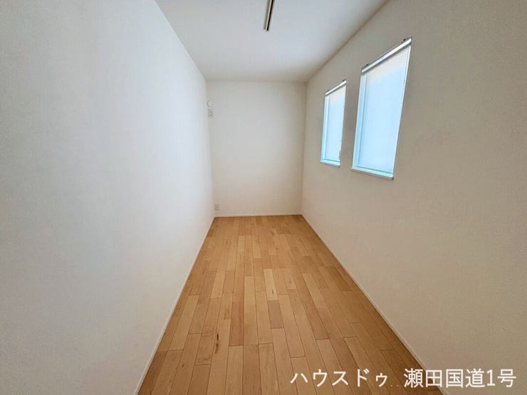 2F洋室5.25帖です。