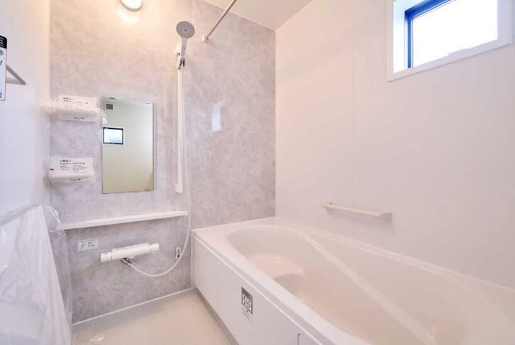 毎日の疲れを癒してくれる浴室乾燥機付きです。