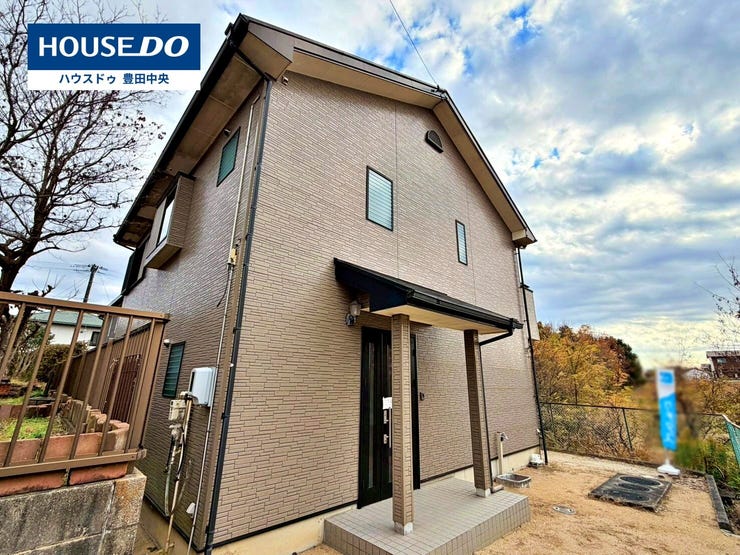 【外観】
◆見学予約受付中◆
現地をご覧いただき、周辺環境なども一緒に
ご確認いただけます!