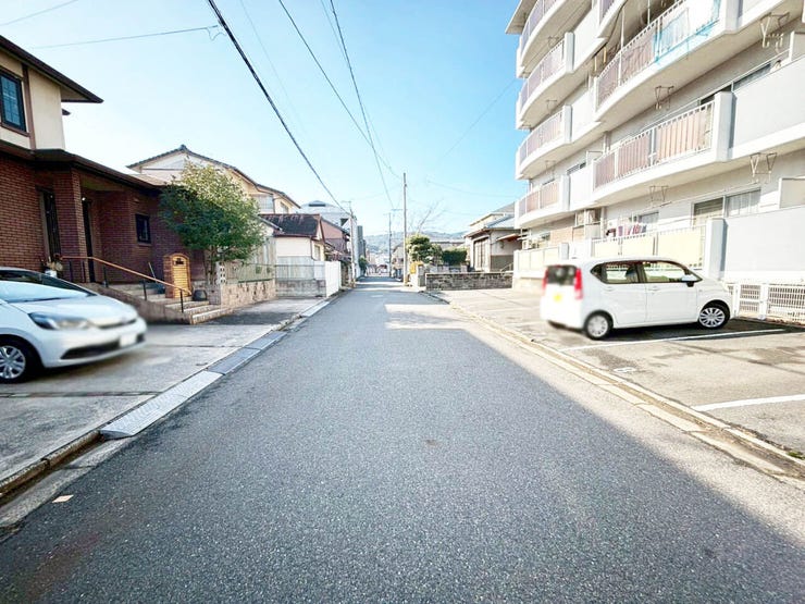 若松区栄盛川中古マンション♪システムキッチン♪モニタ付きインターホン♪都市ガス♪ダブルロックキー♪