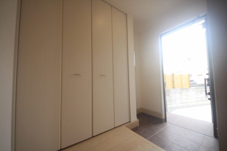 シューズボックス