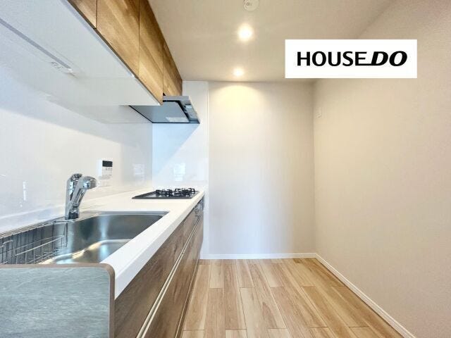 冷蔵庫を置いてもゆとりのある空間♪