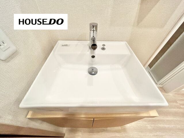 造作風洗面がオシャレ♪日の身支度がもっと快適に。デザインも使い勝手もこだわった特別な空間です◎