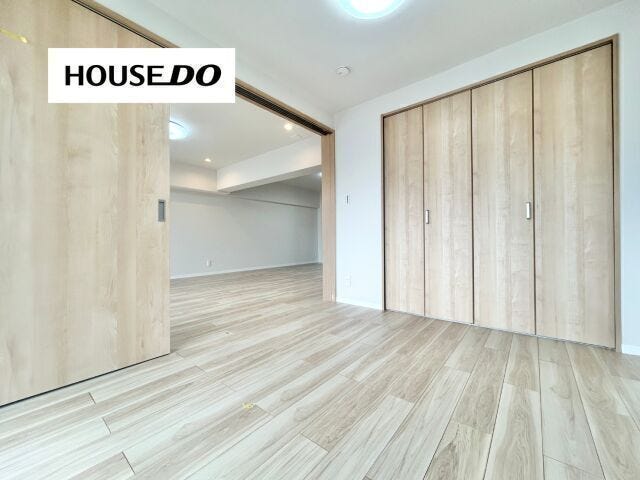 部屋ごとに収納があるため、家族間で収納の取り合いになりにくい◎