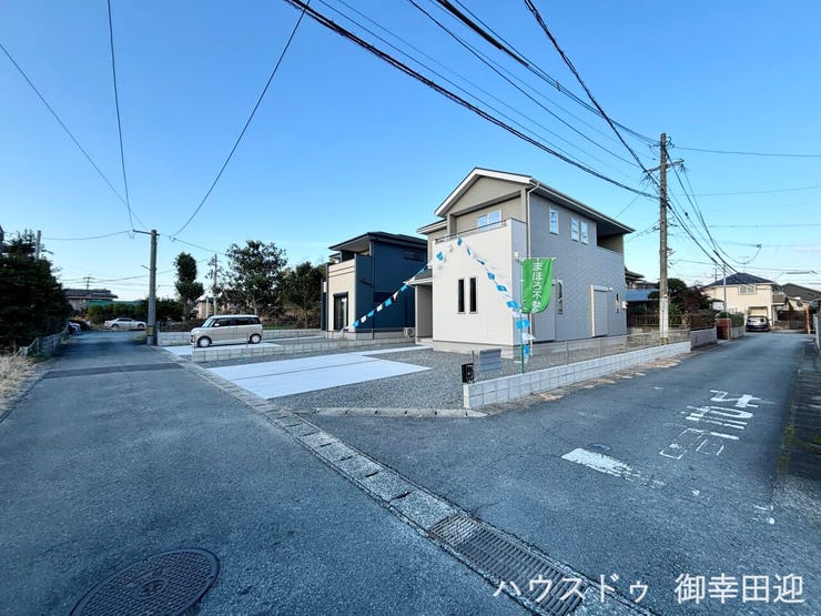 ■□■理想を叶える、新しい暮らしの舞台■□■高いデザイン性と機能性を兼ね備えた住まい。ここで、家族の新しい物語が始まります。