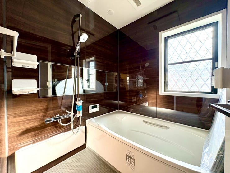 大きなおふろで浴室窓付き