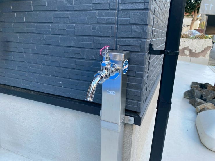 カースペースの水栓