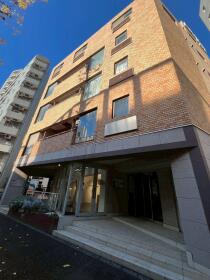 港区南青山６丁目